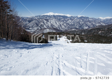 乗鞍岳とゲレンデ 乗鞍岳とゲレンデ 9742739