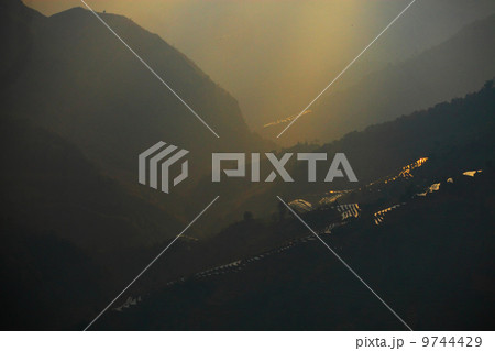 夕日 日没 夕焼け 9744429