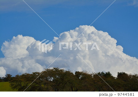 入道雲 9744581