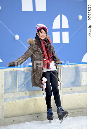 スケート 9745339