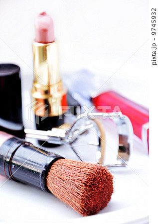 Cosmetics 9745932