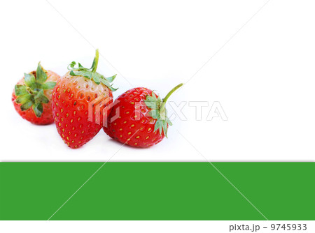 Strawberry 9745933