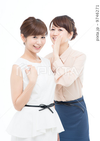 ビジネスウーマン 2人 ビジネスウーマン 2人 9746271