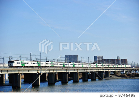 2014/01/13　東海道本線　茅ヶ崎－平塚　JR東日本　185系　A8編成（大宮）＋C1編成（大宮）　『踊り子』　ストライプ塗色 9746498