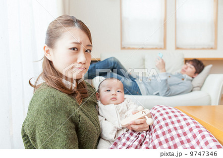 3 months old 3 months old 9747346