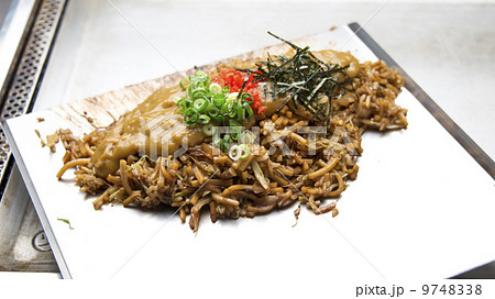 カレーそばめし 9748338