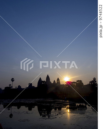 日の出のアンコール 9748522