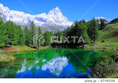 チェルビニア　ラーゴブルー 9749598