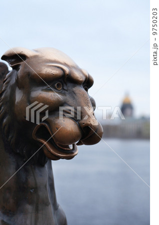 Griffin Ancient Sculpture 9750203