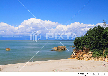 弥彦山スカイラインからの眺め 9751804