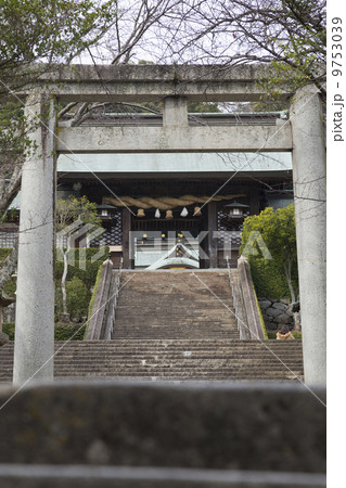 諏方神社（長崎市）の長坂と大門 9753039