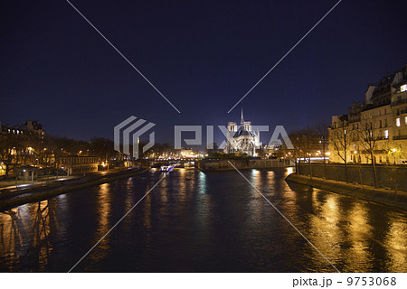 ノートルダム大聖堂 (パリ) 9753068