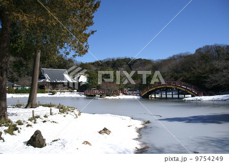 称名寺 雪の浄土庭園 称名寺 雪の浄土庭園 9754249