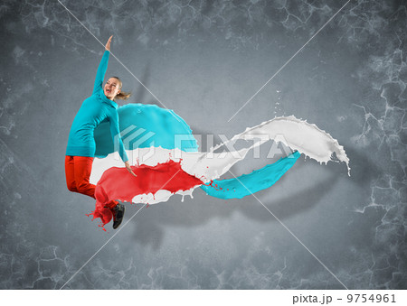 female dancer with splashes of paint female dancer with splashes of paint 9754961