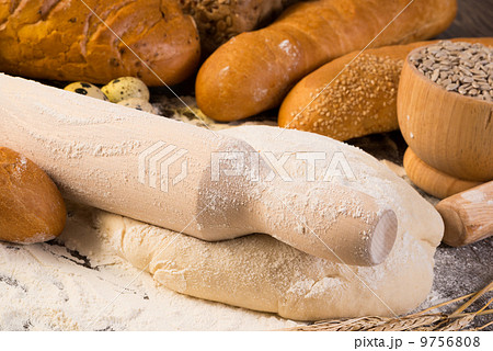 flour, eggs, white bread, wheat ears 9756808