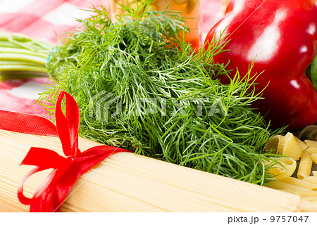 close-up of dill leaves close-up of dill leaves 9757047