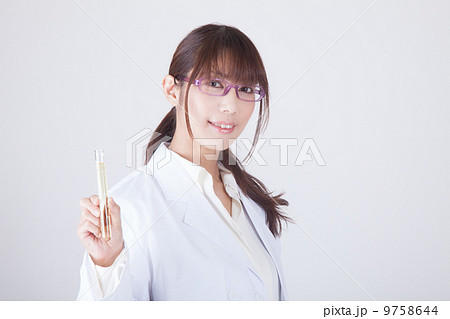 リケジョ 9758644