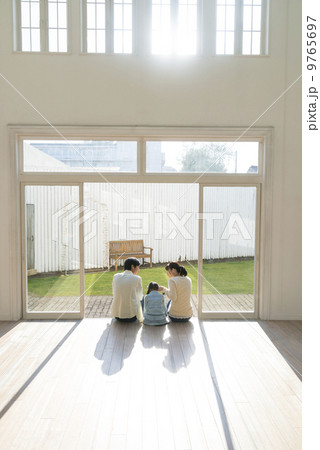 家族団欒 9765697