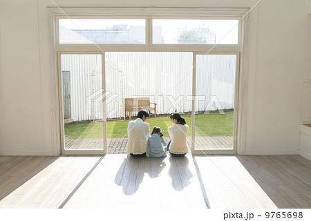 家族団欒 9765698