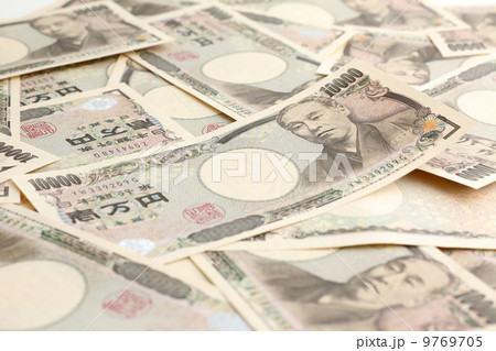 一万円札ばらまき 9769705