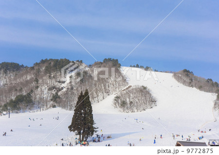 スキー場 9772875