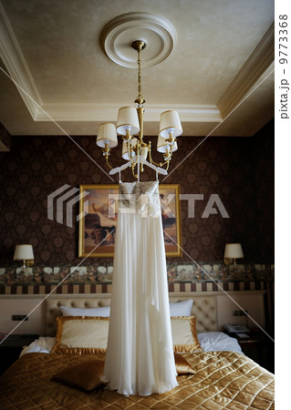 Beautiful wedding dress Beautiful wedding dress 9773368