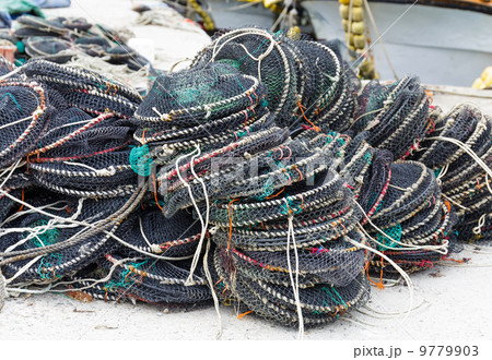 Traps for capture fisheries 9779903