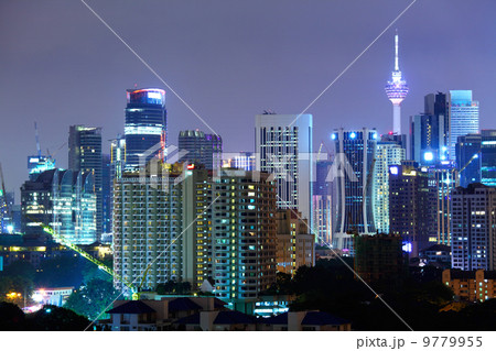 Kuala lumpur skyline 9779955