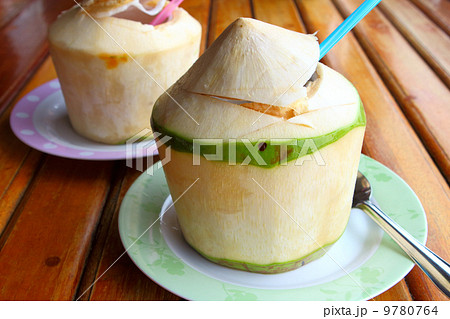 Coconut drink Coconut drink 9780764