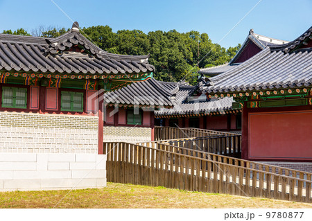 Korean traditional architecture Korean traditional architecture 9780877