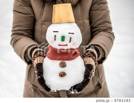 雪ダルマ 9783283