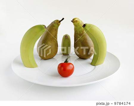 Feel out of place or black sheep 9784174