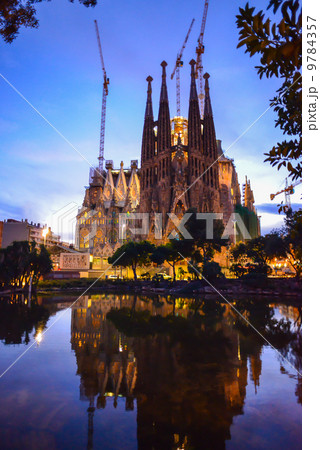 サグラダファミリア スペインの風景写真素材 サグラダファミリア スペインの風景写真素材 9784357