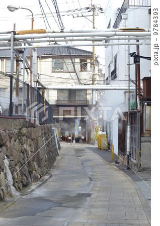 鉄輪温泉湯けむり通り 鉄輪温泉湯けむり通り 9784393