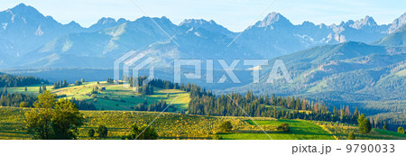 Summer mountain village panorama (Poland) 9790033