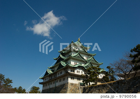 青空と名古屋城 9790056