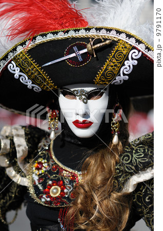 Venetian carnival costume 9791170