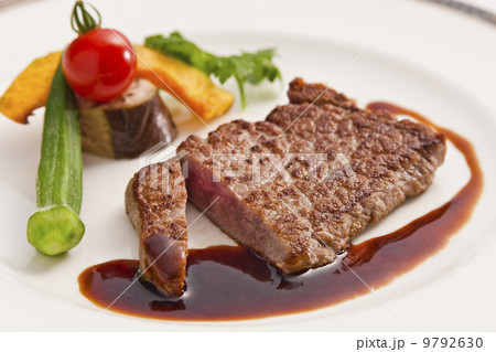 ステーキ 9792630