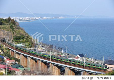 2014/02/17　東海道本線　早川－根府川　JR東日本　E233系　E編成（国府津） 9793064