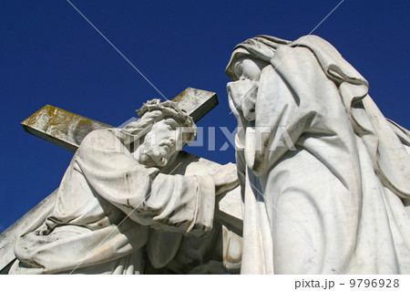 4th Stations of the Cross, Jesus meets His Mother 9796928