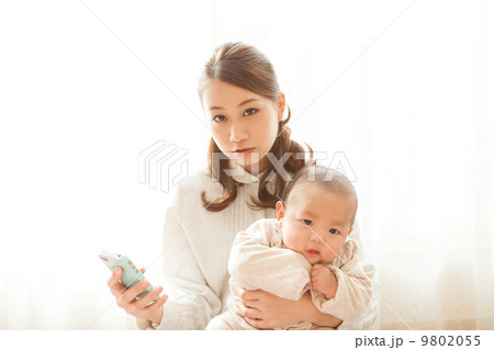 母子 生後3ヶ月 母子 生後3ヶ月 9802055