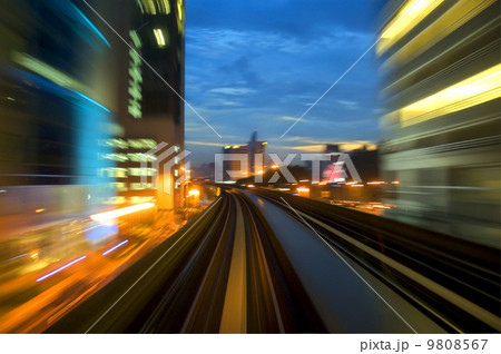 urban night traffic urban night traffic 9808567