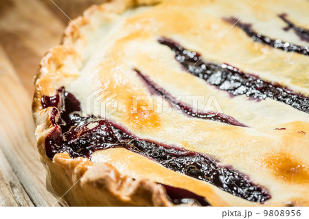 Homemade Organic Berry Pie with blueberries and blackberries 9808956