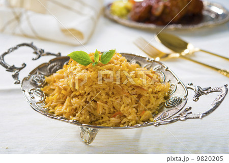 chicken biryani served with crockery chicken biryani served with crockery 9820205