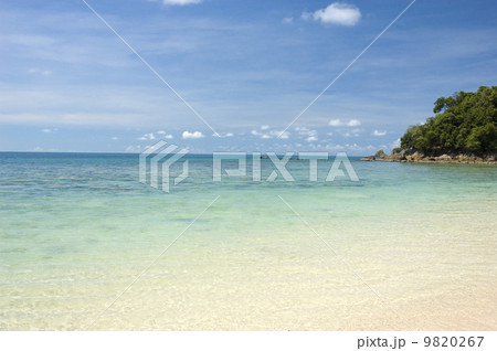blue beach 9820267