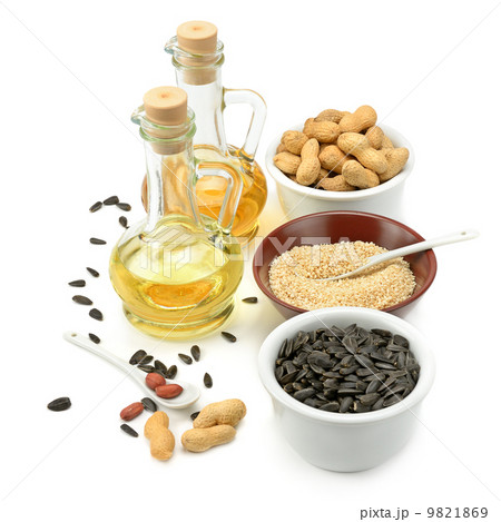 Sunflower seeds, peanuts and oil 9821869