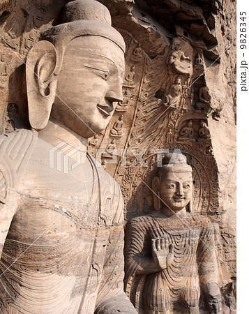 世界遺産 中国 雲崗石窟 第20窟 大仏 世界遺産 中国 雲崗石窟 第20窟 大仏 9826345