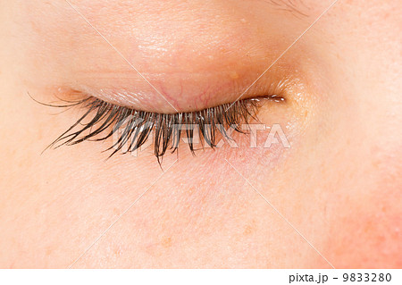 Women eye, close-up, blue, tear Women eye, close-up, blue, tear 9833280