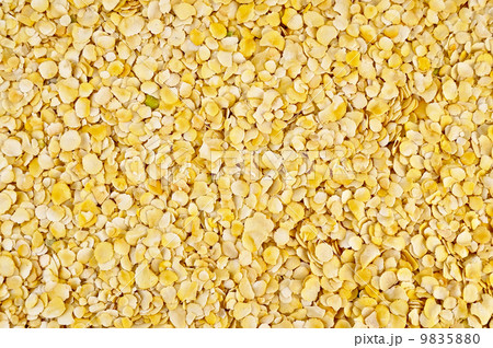 The texture of the yellow pea flakes The texture of the yellow pea flakes 9835880