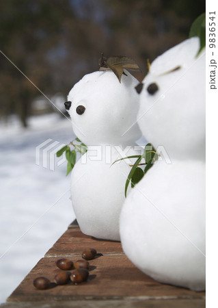 雪だるま 雪だるま 9836541